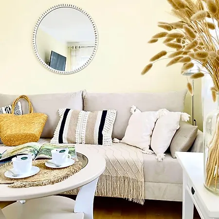 Mari Vera Bed & Breakfast